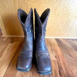 Brand new Cody James boots size 11D